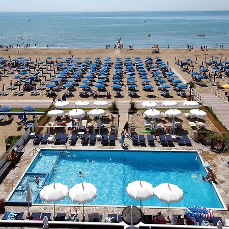 Hotel Beny Лідо-ді-Єзоло Екстер'єр фото