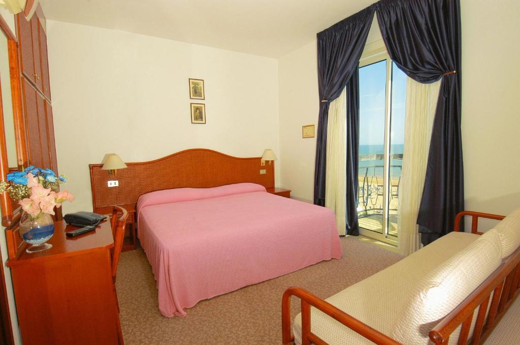 Hotel Beny Лідо-ді-Єзоло Номер фото