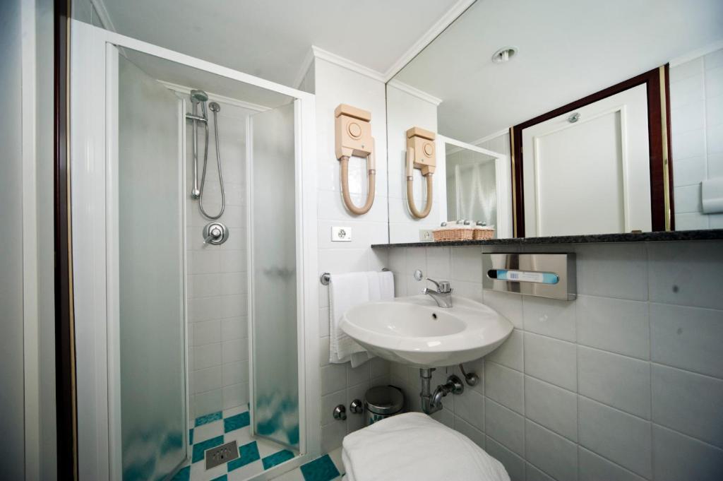 Hotel Beny Лідо-ді-Єзоло Номер фото