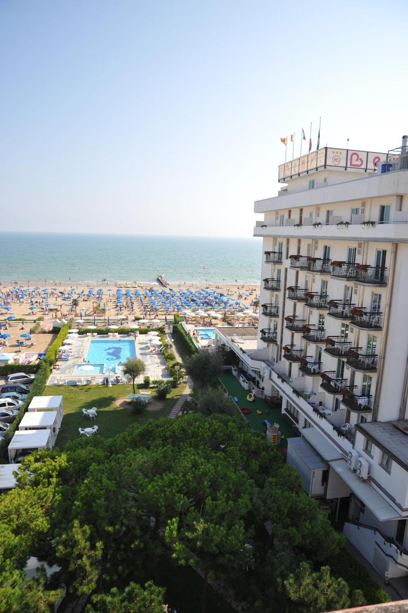 Hotel Beny Лідо-ді-Єзоло Екстер'єр фото