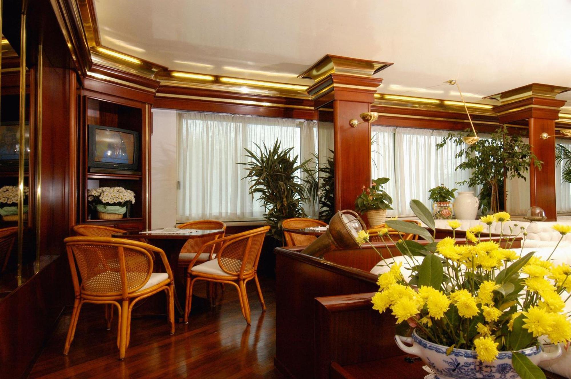 Hotel Beny Лідо-ді-Єзоло Екстер'єр фото